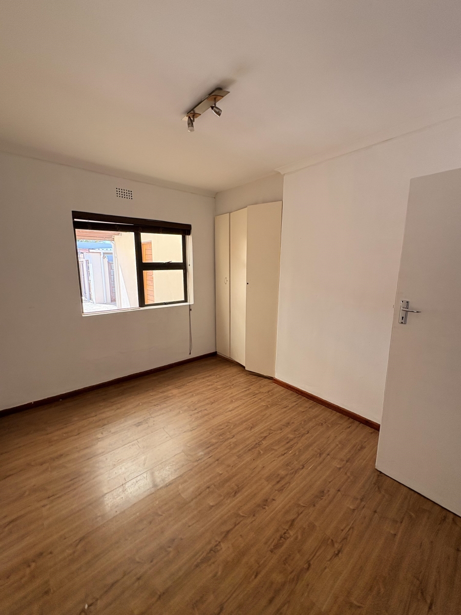 To Let 4 Bedroom Property for Rent in Kirstenhof Western Cape